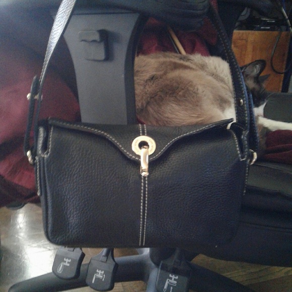 kate spade Handbags - BRAND NEW....KATE SPADE...PEBBLED LEATHER